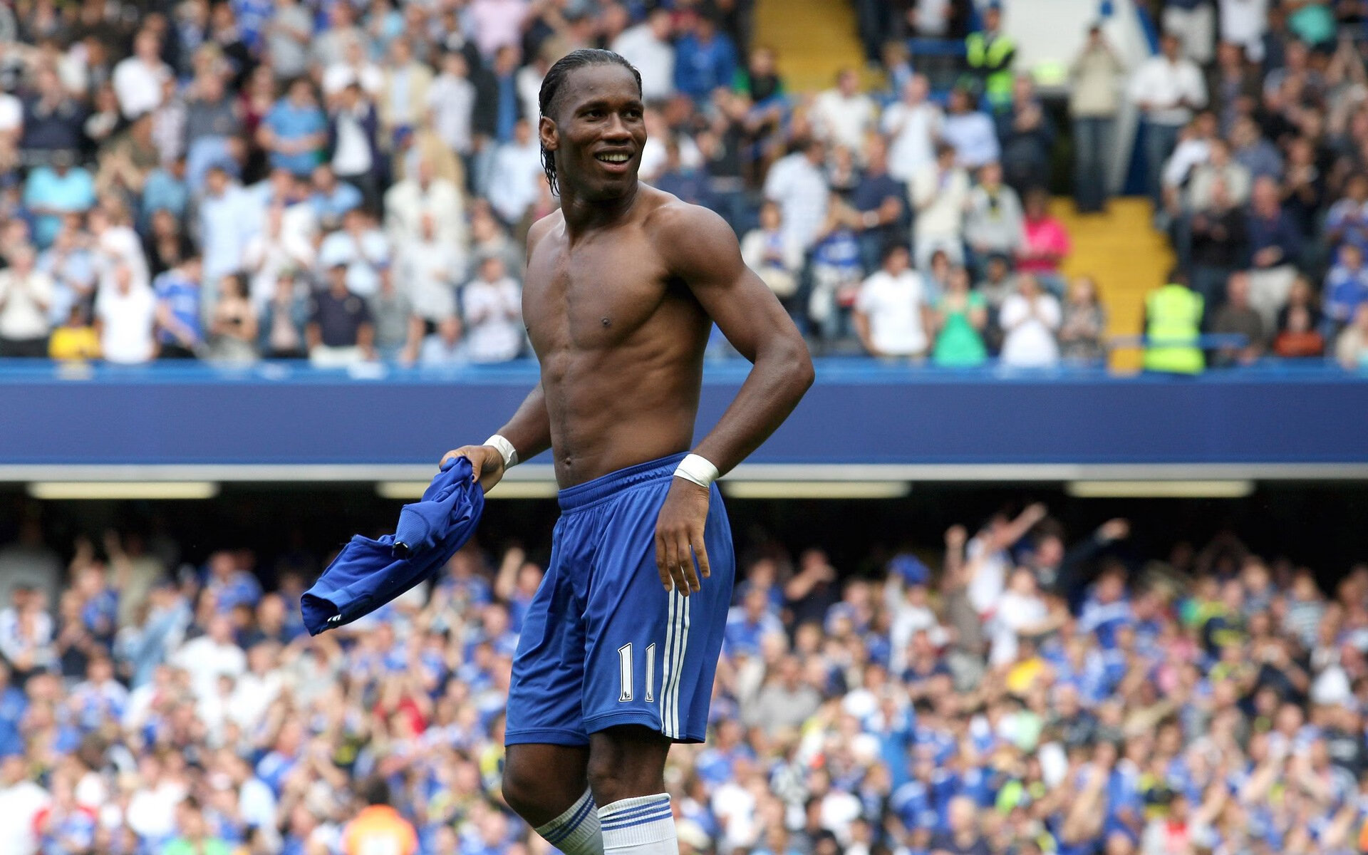 英超顶级战役:切尔西对利物浦争夺积分榜首,英超大结局_利物浦切尔西进欧冠